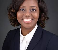 Women Who Work: Dr. Lauren Roach (@dorkmcstuffins)