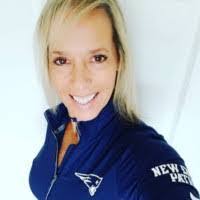 Belinda Renfro's Instagram, Twitter & Facebook