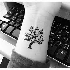 Pin By Maria Martinez On Tattoos Tattoos Tree Tattoo Small Life Tattoos