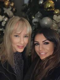 Hayley Bushell (@hayleycbushell)