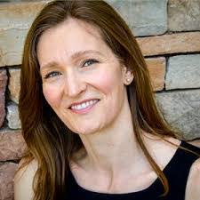 Amanda Goad's Instagram, Twitter & Facebook