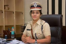 It was designed to solve the main limitations of the twisted nematic field effect (tn). D Roopa Trending On Twitter What Actually Happened Between Ips Officer And True Indology India News India Tv