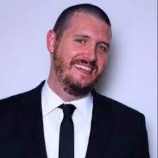 Pat Finch's Instagram, Twitter & Facebook