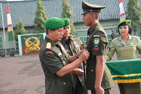 We did not find results for: Kenali Tentara Nasional Indonesia Dengan Membedakan Warna Seragam Mereka