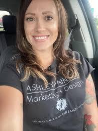Ashley Painter's Instagram, Twitter & Facebook
