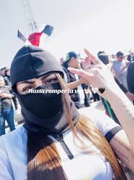 Estaba pala caga con la voz jaja, pero vale la pena siempre q sea x co...