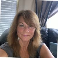 Tina Whelan's Instagram, Twitter & Facebook