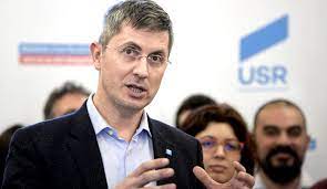 Top cautari pe internet dan barna inainte de rezultatele alegerilor prezidentiale 2019. Prea MulÈ›i Bani Pentru Nimic Pah Despre InvestigaÈ›ia Rise Project Despre Dan Barna È™i Modul In Care S Au Plimbat Bani Europeni Intre Amici È™i Rude Libertatea