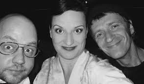 Donnerstag, 19. März, 20 Uhr K l e i n e E h e v e r b r e c h e n Freitag,  24. April, 20 Uhr Münchner Lach-und Schießgesells