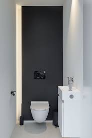 binnendeuren modernebinnendeuren interieur afwerking interior interiordesign wittedeuren shabby chic badkamer ruimtebesparende badkamer toilet ontwerp