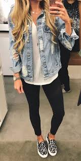 Style This Look T Shirt Jeans Sneakers Denim Jacket Chic Outfits Spring Casual Chic Spring Leggings Outfit Spring