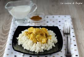 Sito dedicato al riso basmati, variet� di riso coltivato nell'india e nel pakistan, con le caratteristiche tipiche e la ricetta per preparare invitanti piatti a base di riso 1/2 kg di petto di pollo burro curry brodo vegetale 1/2 bicchiere di vino bianco panna da cucina 300 g di riso basmati. Pollo Al Curry E Riso Basmati La Cucina Di Regine