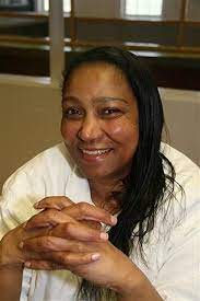 06.03.2022 · prisons brit gran's 20 years on death row for murder of mum and attempted kidnap of baby linda carty, who is the only british woman awaiting execution in the us, was charged with the murder of her. Who Is Linda Carty British Grandma On Death Row For Killing Mum To Steal Her Baby Mirror Online