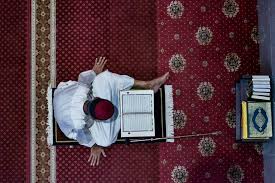 O ramadã é o nono mês do calendário muçulmano. Mnmkkguffqpu9m