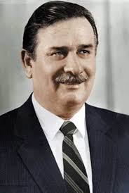 Yıldırım akbulut, iki kez de tbmm başkanlığı görevini de üstlenmişti. Yildirim Akbulut Biyografya