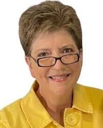 Tami Curry's Instagram, Twitter & Facebook