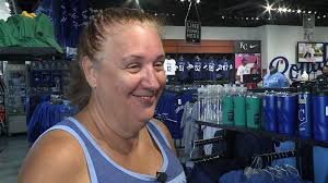 Royals release exclusive postseason menu items, merchandise