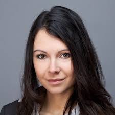 Luisa Kramer's Instagram, Twitter & Facebook