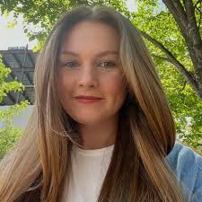 Hailey Myers's Instagram, Twitter & Facebook