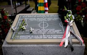 The body was found after a huge search operation involving. Here Are The Survivors Of Manchester United S Tragic Munich Air Disaster