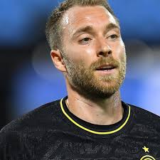 The story regarding eriksen's recent alleged vaccination comes from citizen free press. Christian Eriksen Nach Klinik Entlassung Beruhrendes Wiedersehen Mit Seiner Mannschaft Bunte De