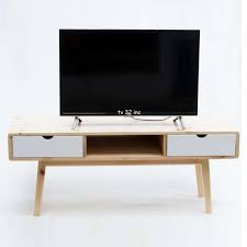 Cara membuat meja dari akar kayu jati tergolong rumit dan memiliki jiwa seni tinggi agar diperoleh. Kq5 Meja Tv Kayu Retro Modern Minimalis Terbaru Agustus 2021 Harga Murah Kualitas Terjamin Blibli