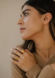 Toni Ring's Instagram, Twitter & Facebook