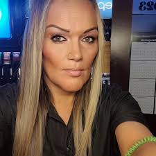 Betty Ricker (@bettyrickerofficial) • Instagram photos and videos