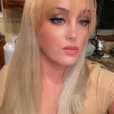 August Welch's Instagram, Twitter & Facebook