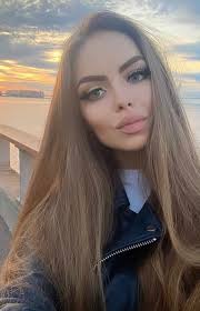 Tanya Bright 👑 (@tanya_bright) • Threads, Say more