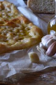 Schiacciata All Olio Con Aglio Idee Alimentari Schiacciare Pasticceria Mignon