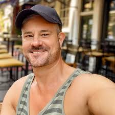 One in five of the world's highly cited researchers are now based in  🇨🇳#China, making the country home to the second-largest community of top  scientists globally. #ChinaTech