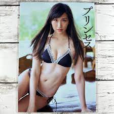 高品質ラミネート処理][ 横山ルリカ ] プレイボーイ 2016年28号 雑誌 切り抜き 6ページ 水着 グラビア アイドル 芸能人  女優(タレント)｜売買されたオークション情報、Yahoo!オークション(旧ヤフオク!) の商品情報をアーカイブ公開 -  オークファン（aucfan.com）