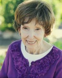 Janet Saunders's Instagram, Twitter & Facebook