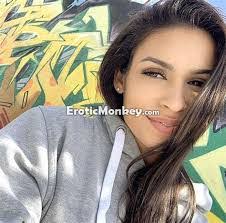 Camille Pham's Instagram, Twitter & Facebook