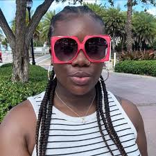 So you think Sweet Tea and Dr Greg should come back for, next season of  Married to Medicine? #married2med #married2medicine