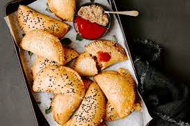 Pizza Pockets Life Of Pie Pizza Pockets Food Processor Recipes Savoury Food