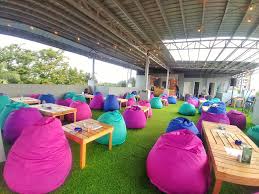 J7 hotel iloilo is located in iloilo. When In Iloilo Blink Rooftop Bar The B Lifestyle Facebook