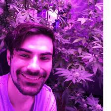 Stream Seth Barlow music