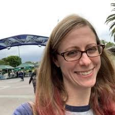 Andrea Irving's Instagram, Twitter & Facebook