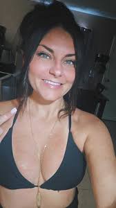 Macy Robertson (@macyrobertson2727) • Threads, Say more