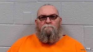 Larry Knotts's Instagram, Twitter & Facebook