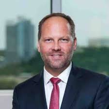 Big news: After 17 incredible years in corporate America, I've decided to  take a leap into entrepreneurship.