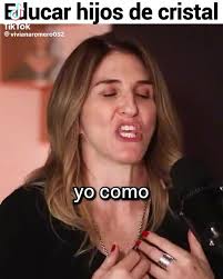 Chiqui Educadora De Cristal