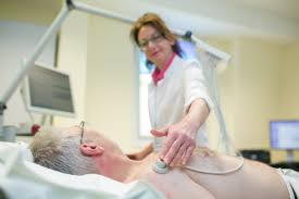 Zusätzlich zu der sehr breiten inneren medizin hat sich eine zunehmende spezialisierung auf organbezogene fachgebiete entwickelt. Kardiologie Klinik Fur Innere Medizin Pneumologie Und Gastroenterologie Kliniken Und Institute Im Pius Hospital Oldenburg