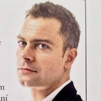 100+ profilů „Formanek“