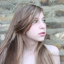 Introducing: Robyn Harvey