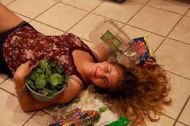 Includes a tasty salad recipe, a workout video, and expert advice to get you over your hump day. I Ate Salad For Every Meal For Five Days Here S What Happened