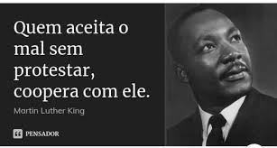 Biografia De Martin Luther King Livro Jamais Abaixe A Cabeca Para Um Esquerdista Comunista Progressista Feminista Ou Coletivista Martin Luther King Martin Luther Frases Motivacionais