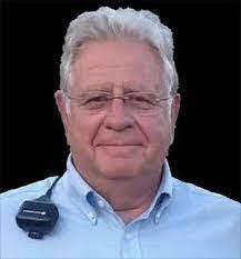 Thalia Farley's Instagram, Twitter & Facebook